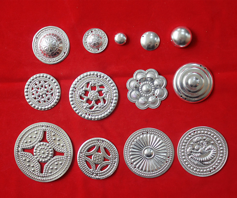 Miao silver decoration Miao ethnic Dong group aluminum sheet silver bubble stage clothing accessories clothing accessories for ethnic minorities clothing accessories