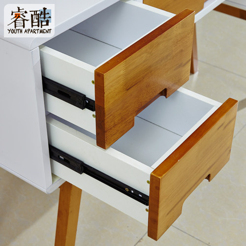 �ռ��ִ���ԼС���ͻ�ױ̨XD040-13