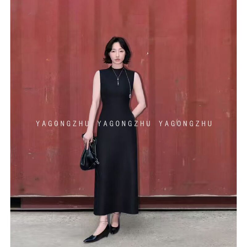 [Same Style as Bai Baihe] Yagongzhu Black Long Dress, Hepburn-Style Sleeveless High-Neck Dress