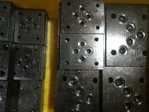 Hydraulic solenoid reversing valve 02 03 Cover plate 10 diameter 6 diameter valve block cover plate valve plate valve block