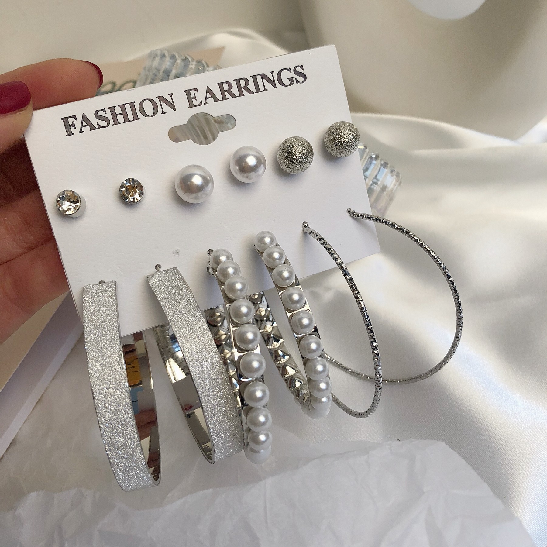 Show face thin earrings feminine temperament exaggerated 6 pairs of ear pin earrings set combination all-match pearl big hoop earrings