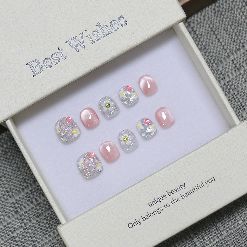 Children's Pure Handmade Wearable Nails, New High-End Style, White-Enhancing Pink Ice-Transparent Cat-Eye Nail Stickers, Short Fake Nails