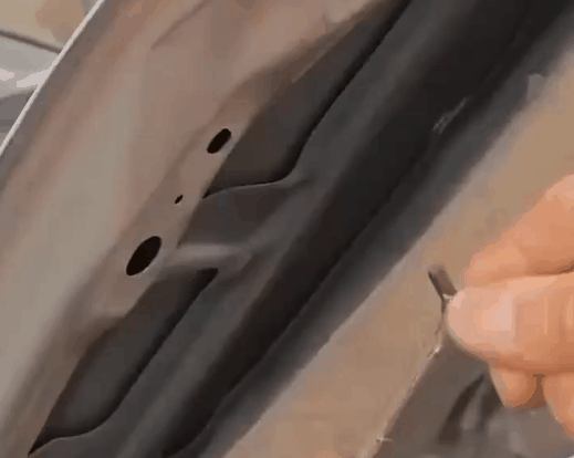 P_009.1.gif