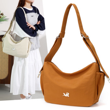 New dumpling bag casual commuting crossbody bag women's workwear style class shoulder bag sports travel large capacity backpack