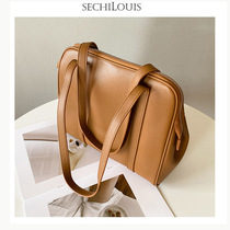 Vintage large capacity leather shoulder bag female niche shell bag 2021 new fashion commuter soft cowhide tote bag