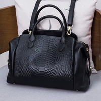 Большой черный