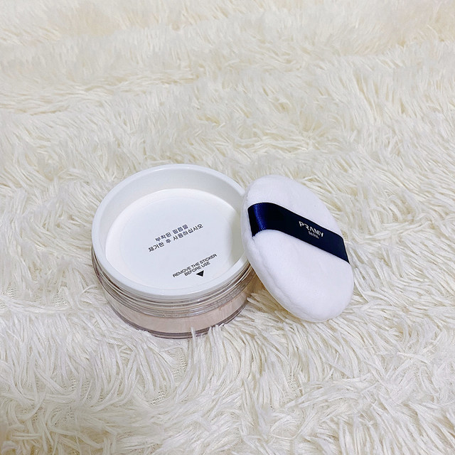 PRAMY/Berry Beauty Light Translucent Setting Powder ຜົງວ່າງສຳລັບຜູ້ຍິງ ປັບສີຜິວ ຄວບຄຸມຄວາມມັນ ທົນທານ ຄວບຄຸມຄວາມມັນ ປັບສີຜິວໃຫ້ສະຫວ່າງ ຄອນເຊລເຊີ ກັນນໍ້າ