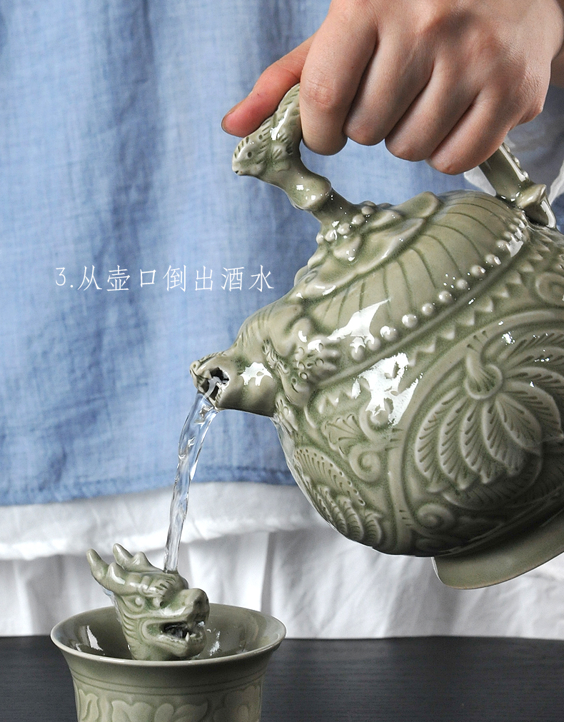 Shanxi characteristic creative ceramic wine yao state small celadon porcelain jar of Chinese liquor pot of suit go back home