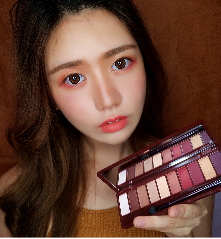 Holdlive Maple Leaf Love Eye Shadow Temperament Brown Red Wine Red Earth Color INS Super Fire Eye Shadow phấn mắt huda beauty