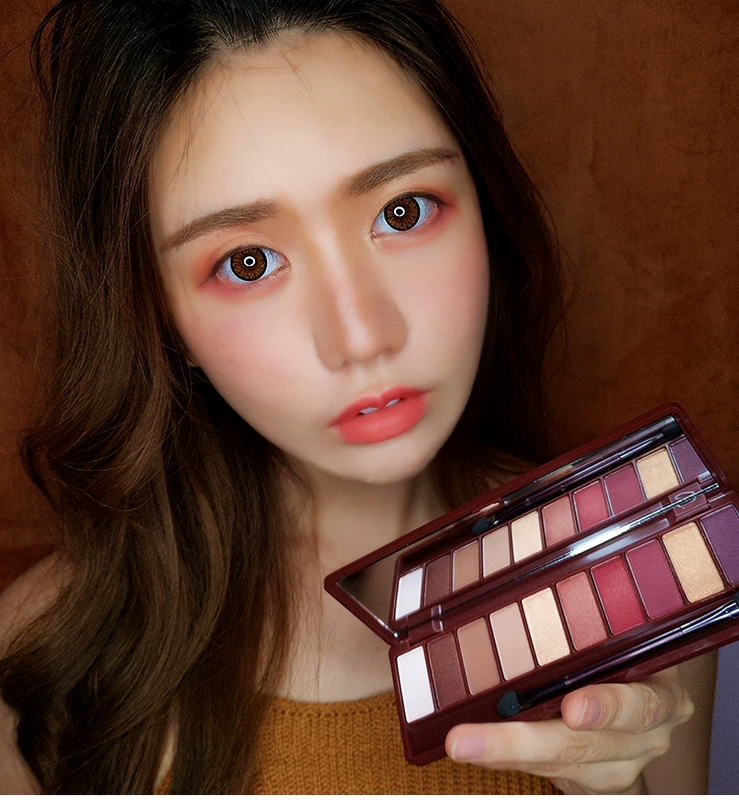 Holdlive Maple Leaf Love Eye Shadow Temperament Brown Red Wine Red Earth Color INS Super Fire Eye Shadow