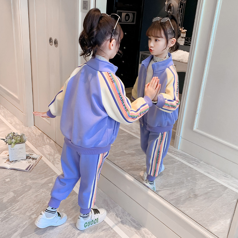 Girls' autumn and winter suits 2022 new western style fashionable children's suits in the big children's sports fried street two-piece suit plus velvet