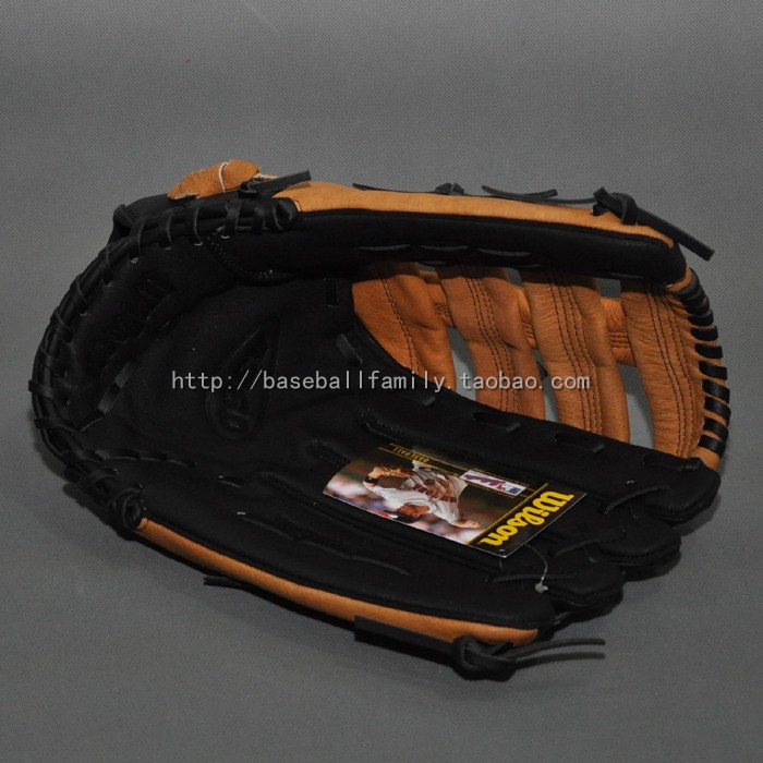 Wilson Weir thắng da lợn 15 inch + ngoài sân pu để tăng găng tay bóng chày và bóng mềm WTA2445WM - Bóng chày 	gậy bóng chày supreme