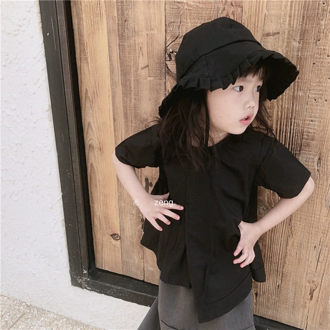 Mùa hè Hàn Quốc cô gái áo sơ mi đen bất thường nữ Bao Chao Fan Yang tay áo ngắn tay áo bông hoang dã - Áo sơ mi