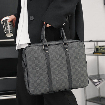 Hong Kong Male Bag Fashion Cross Section Briefcase File Package Casual 2022 Computer Bag Single Shoulder Bag Plaid Leather Male Bag