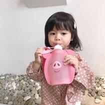 Net red female soft silicone pig Panda kettle outdoor cartoon drop-proof portable Korean childrens oblique cross pig water cup