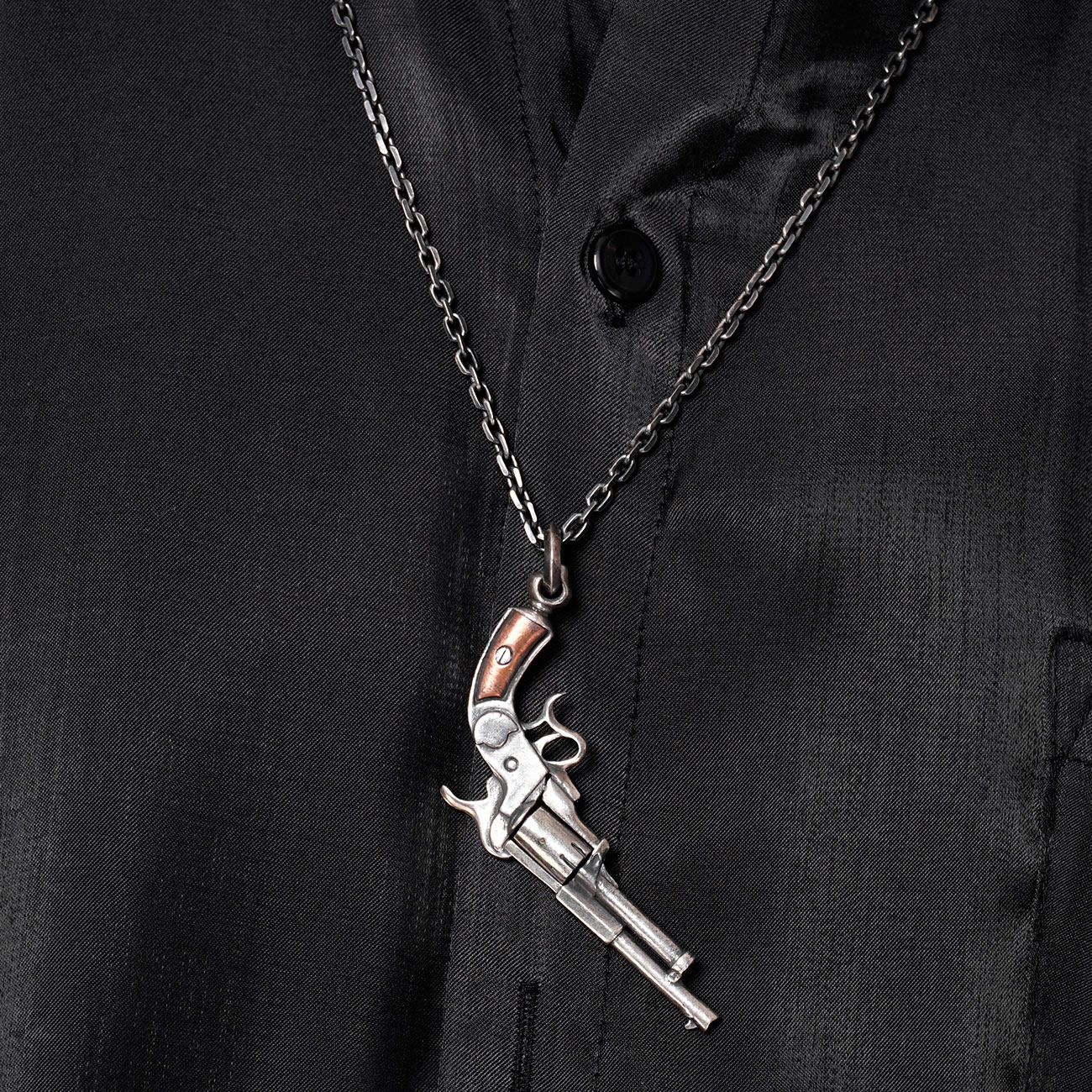 Pine Forest Volcano Tip New Japan Shinjuku Street 925 Silver Medium and Long Edition Personality Retro Old Men's Necklace