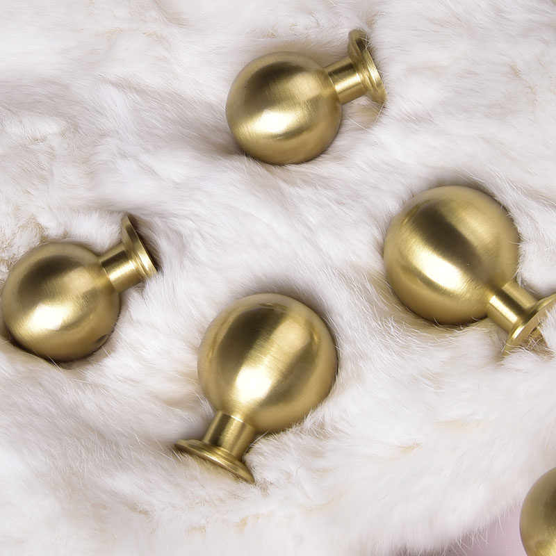 Nordic style light luxury golden brass drawer handle tatami overall cabinet door simple modern wardrobe single hole handle