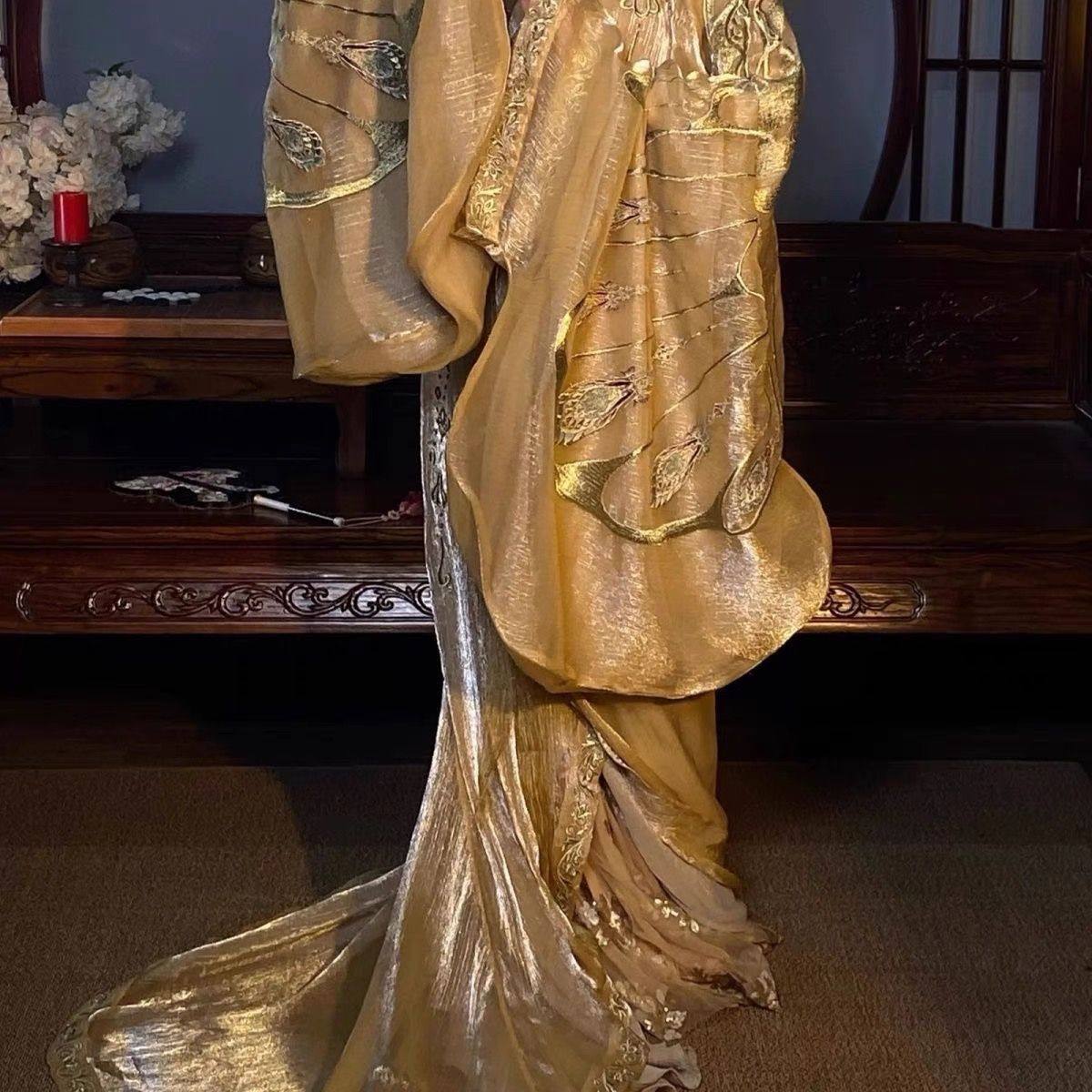 汉服同袍新款女直裾魏晋风重工刺绣金色战国袍，仙气飘飘广袖拖尾款，古风美翻天！-汉服套装-淘宝好物网