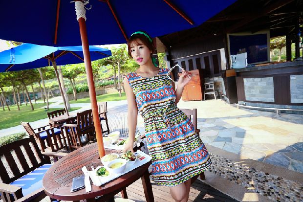 Các cặp vợ chồng ở bãi biển gió dân tộc Bali Beach Du lịch nghỉ hè Quần biển Áo thun nam và nữ Váy đi biển - Vài đồ bơi đồ đi biển cho cặp đôi