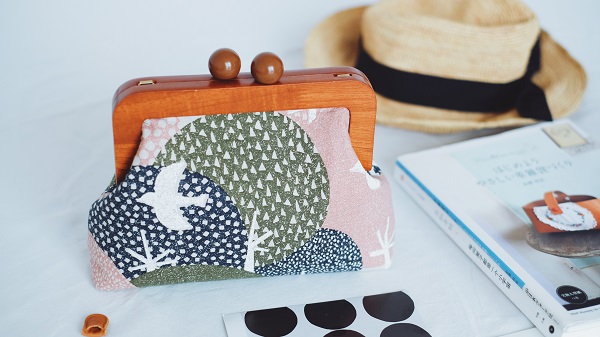 South Independent Studio Day Series Flying Birds Nordic Wind Wood Lip Gold Bag