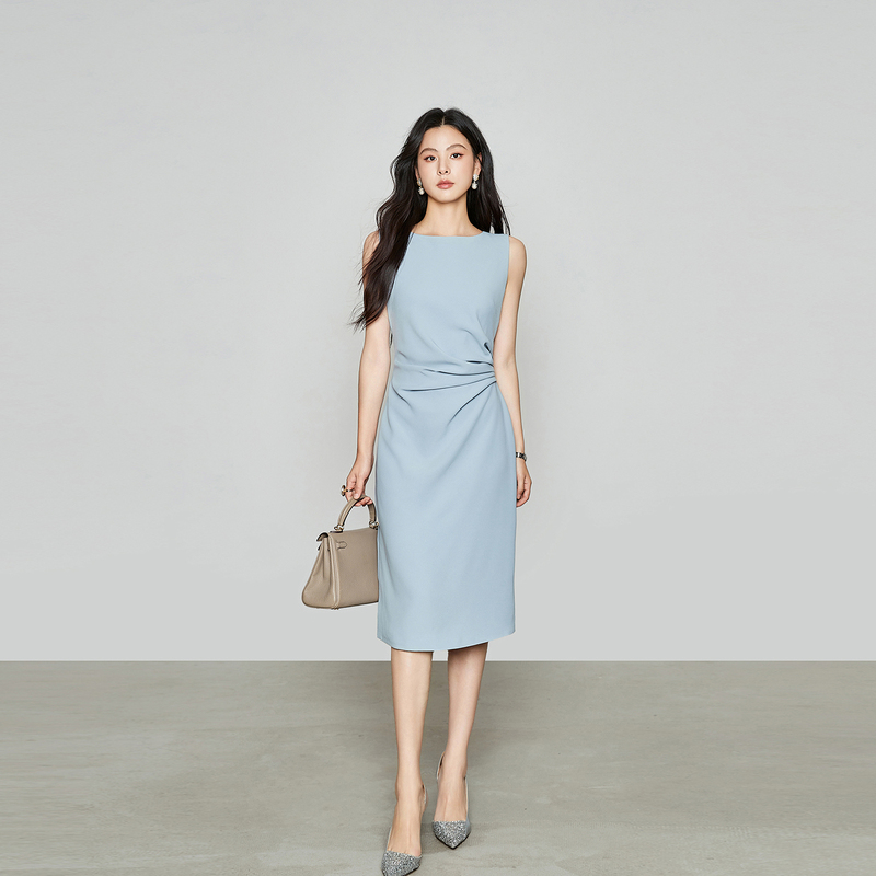 Summer White-Enhancing Gentle Blue Pleated Dress, Elegant and Sophisticated, Slim-Fitting Bodycon Dress, Gentle and Elegant Pencil Skirt Summer White-Enhancing Gentle Blue Pleated Dress, Elegant and Sophisticated, Slim-Fitting Bodycon Dress, Gentle and Elegant Pencil Skirt