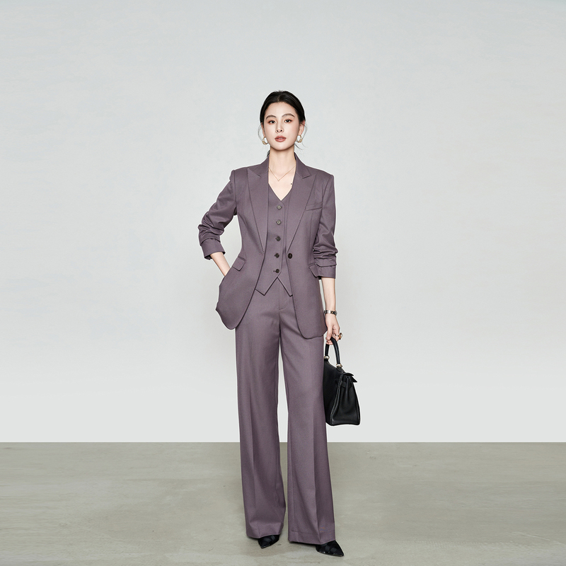 26 Spring and Autumn High-End Dark Purple Suit Set, Professional Formal Wear, Slimming High-Waisted Suit with Straight-Leg Pants, Three-Piece Set