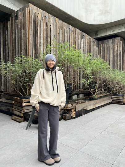 秋冬内搭小能手 王炸质感 休闲氛围时髦复古连帽卫衣 短头花同款