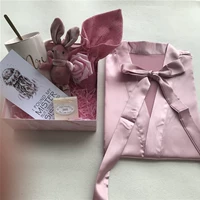 Халат из пудры из бобовой пасты + квадратная подарочная коробка