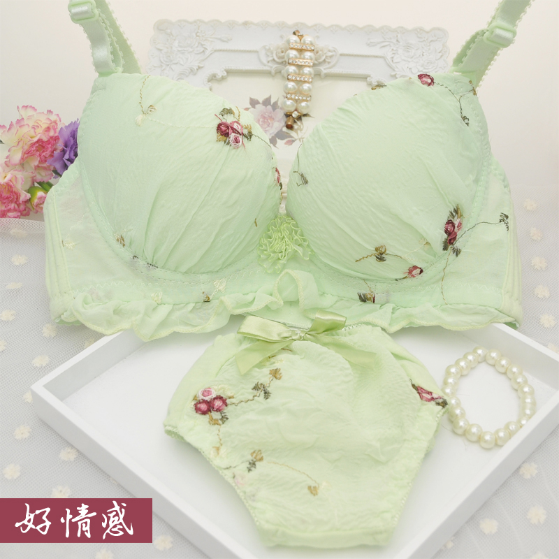 Good Emotion Japanese Student Underwear Suit Women Thin Autumn Sweet Girls Underwear Gathering Bra Suit