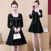 Large size womens French temperament retro little black dress fat sister mm autumn dress 2021 spring loose age dress