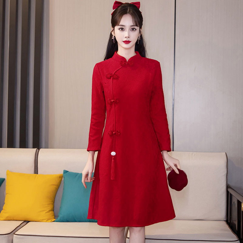 Fashionable and Improved Spring Style, Can Be Worn Casually, Bridal Dress, Vintage, Conceals Flaws, Plus-Size, Red Lace Homecoming Cheongsam Dress Fashionable and Improved Spring Style, Can Be Worn Casually, Bridal Dress, Vintage, Conceals Flaws, Plus-Size, Red Lace Homecoming Cheongsam Dress