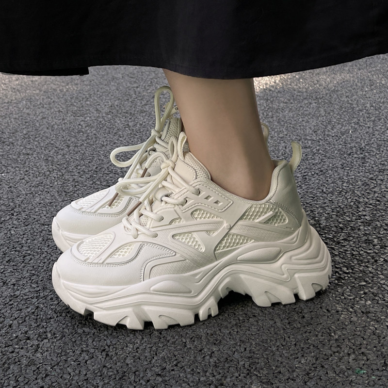 2022 Korean version spring and autumn new net red ins super fire sports shoes dad shoes tide thick bottom leather large size women's shoes