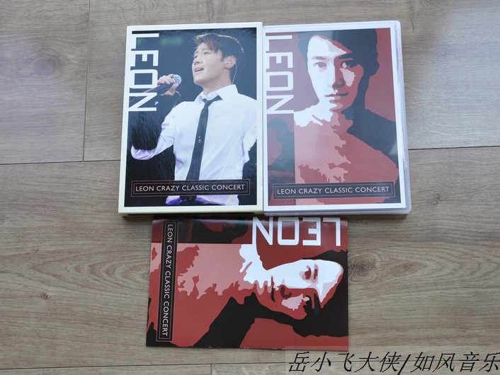 Dawn LEON CRAZY CLASSIC CONCERT 2005 CONCERT PAPER BOX FIRST EDITION