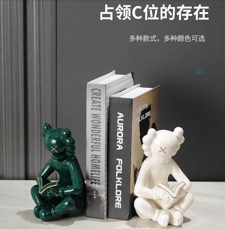 Nordic Creativity Cartoon KWas Paparazzi Minimalist Book Stand Books Stoppages Close By Book Stalls Art Office Swing