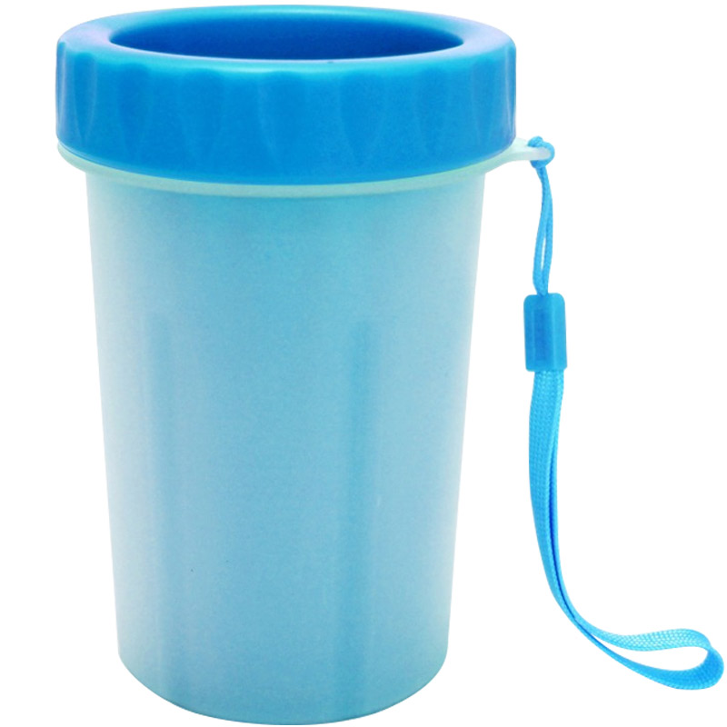 Pooch washing feet cups Footers pooch pooch washing dogs claws cleaning kitty teddy puppies Pet pooch washing the feet.