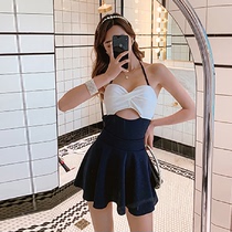 2021 new black and white skirt swimsuit women hot spring resort one-piece swimsuit slim sexy gathering halter bikini