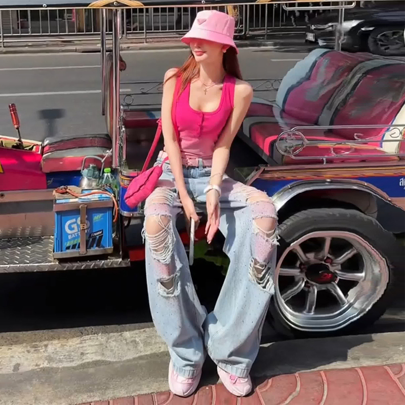 Dopamine Hot Girl Casual Sports Suit for Women Summer Pink Gradient Tank Top with Rhinestones and Ripped Jeans Two-Piece Set