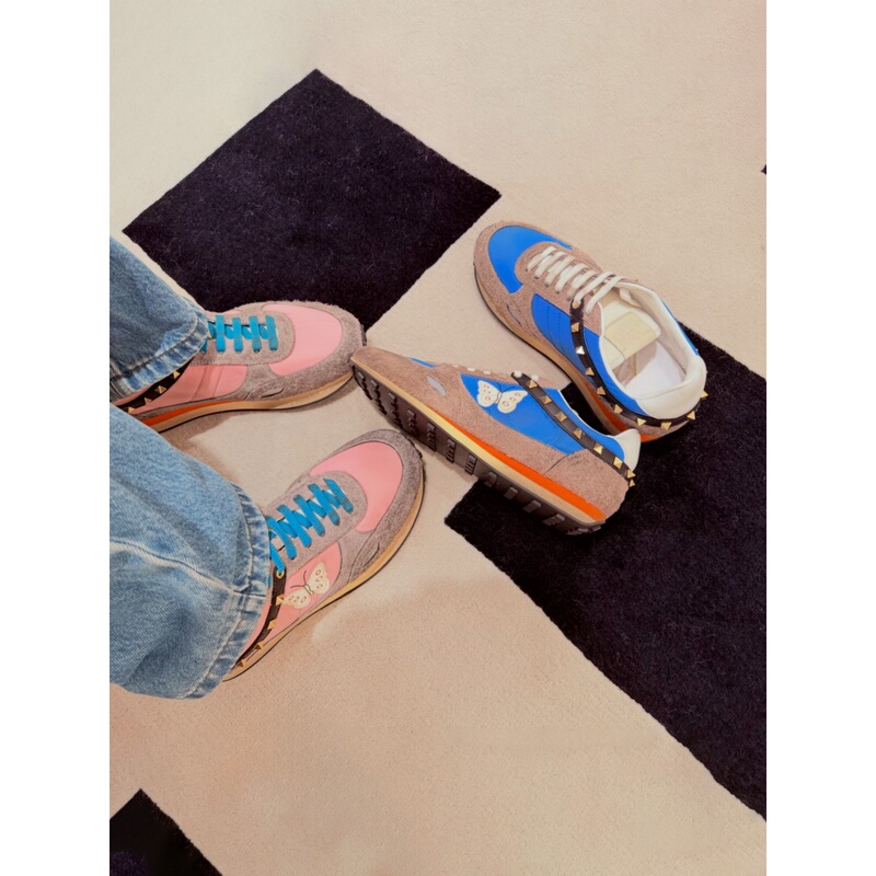 Mg Kaelyn/Zhao Lusi Same Style Studded Sneakers for Women 2026 Autumn Flat Butterfly Embroidery Sports Casual Shoes Mg Kaelyn/Zhao Lusi Same Style Studded Sneakers for Women 2026 Autumn Flat Butterfly Embroidery Sports Casual Shoes