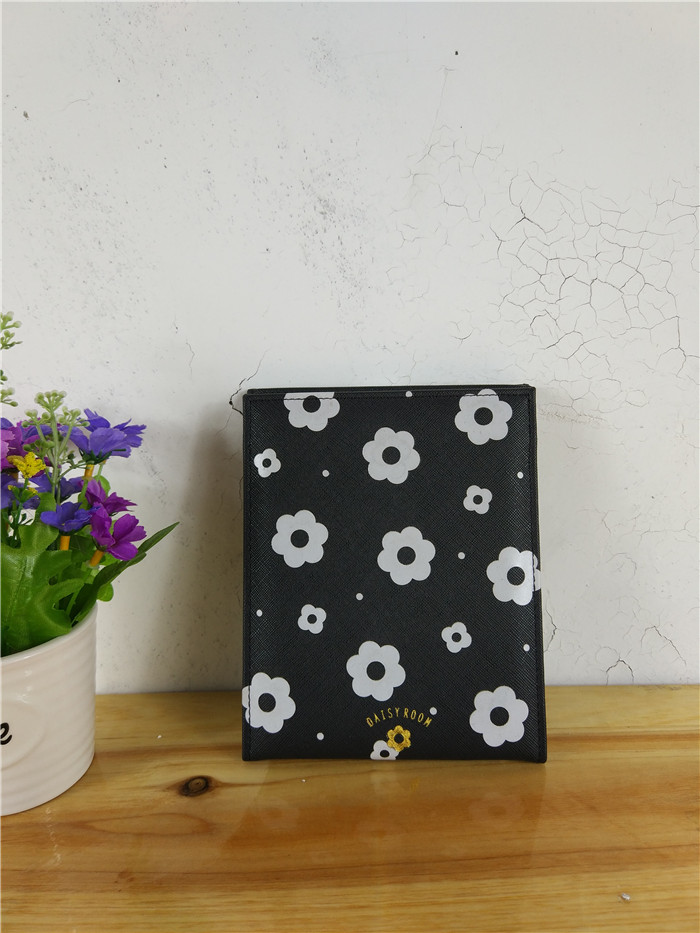 Foreign Trade Raw Single Tail Goods New Fashion Students Makeup Mirror Practical Folding Mirrors Carry-on Three-Fold Mirror Cosmetic Mirror