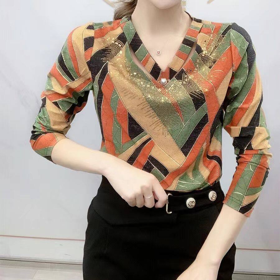 2025秋装新款潮时尚镂空烫钻豹纹打底衫洋气减龄上衣女T恤妈妈装