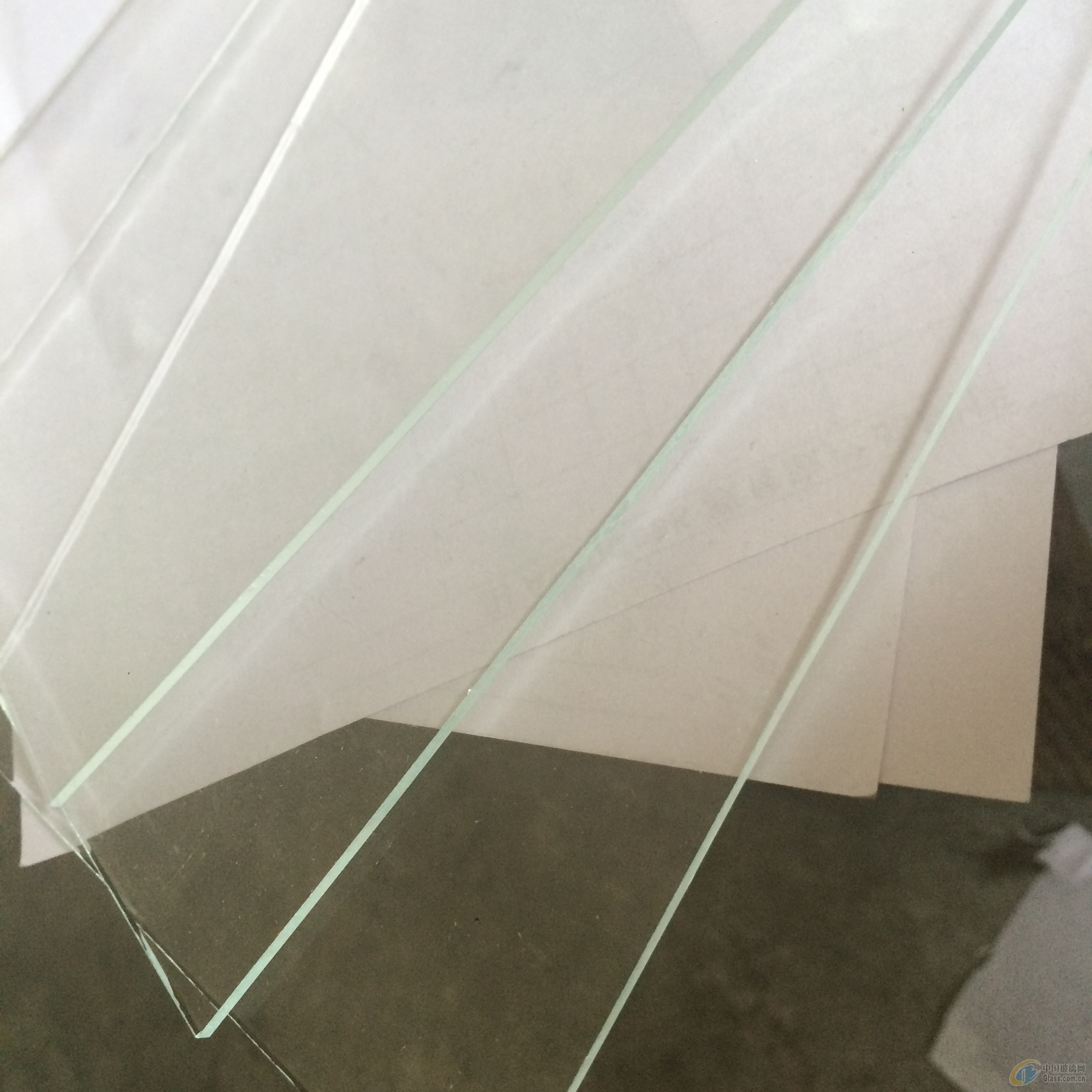 0.7mm thick ultra-thin float glass original sheet can be customized for optical photoelectric coating filter glass substrate