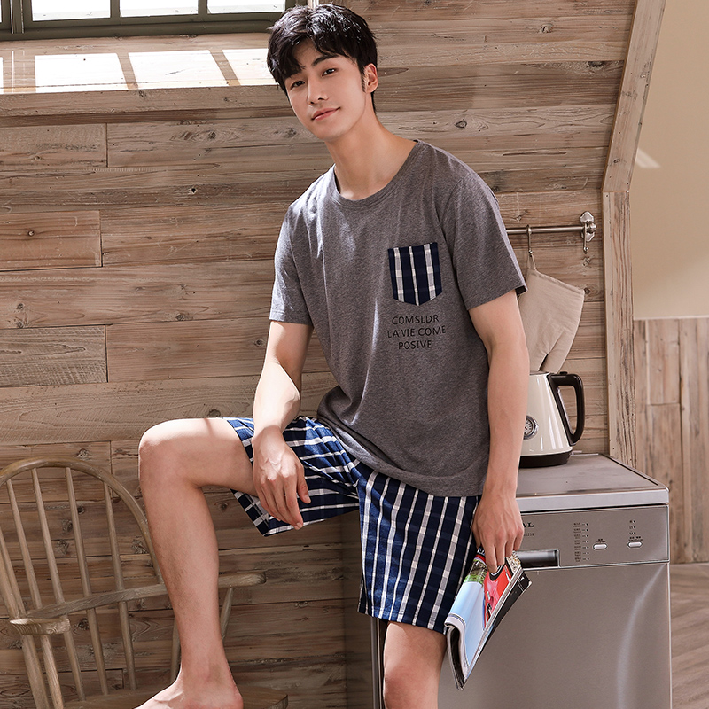 Mens đồ ngủ mùa hè bông sleevesummer ngắn mỏng mens trẻ mới cỡ lớn có thể mặc bộ quần áo về nhà.