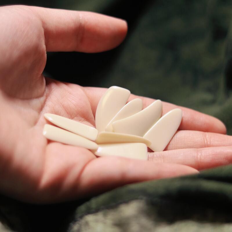 Guzheng Nails Made of Aviation Material, Single Arc Remote Finger Nails for Children and Adults, Professional Performance Finger Nails Guzheng Nails Made of Aviation Material, Single Arc Remote Finger Nails for Children and Adults, Professional Performance Finger Nails