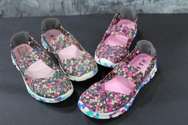 Old Beijing Cloth Shoes Women's Single Shoes Handknitted Shoes Color Shoes Soft Underfoot Shoes Wear summer Breathable Shoes Women Casual Shoes