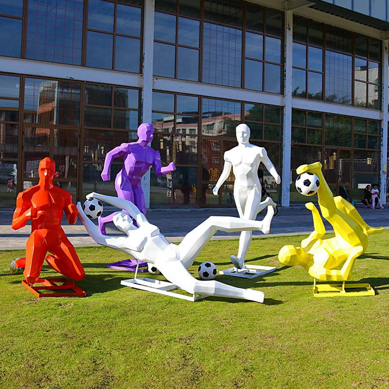 2026 World Cup Themed Ornaments, Outdoor Large-Scale Football-Playing Fiberglass Sculptures, Park Simulation Athlete Decorations