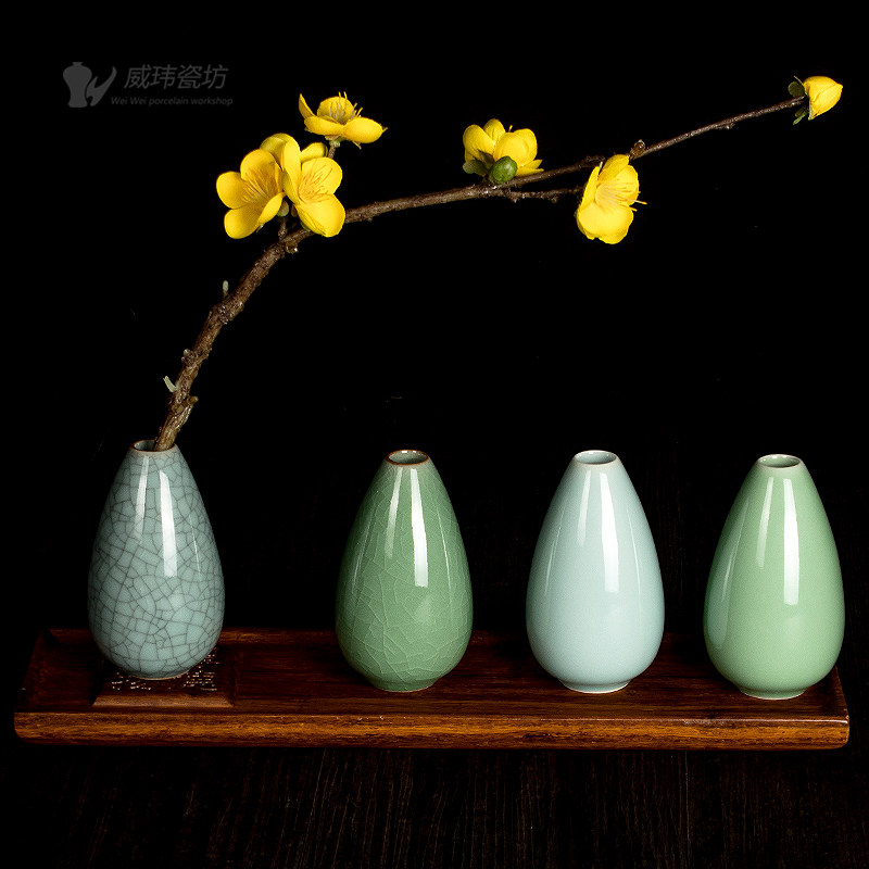 Longquan Weiwei Celadon water droplet type flower vase Xizihu antique home decoration Entrance decoration Flower vase flower vase