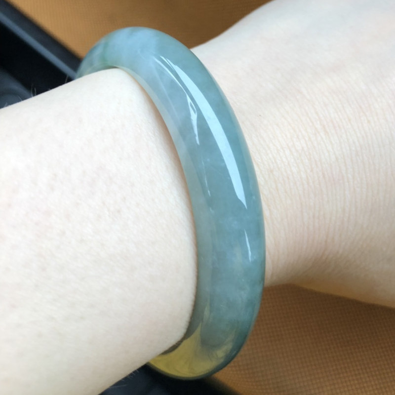 Natural Old pit A goods emerald bracelet Violet floating flowers Big number Spring with colorful jade bracelet Full Yang Green Live Special Price