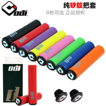 La colle de silicone ODI met la couverture du vélo de montagne à la main pour contenir le suceur de lumière et léponge sale à la manche 8 couleurs