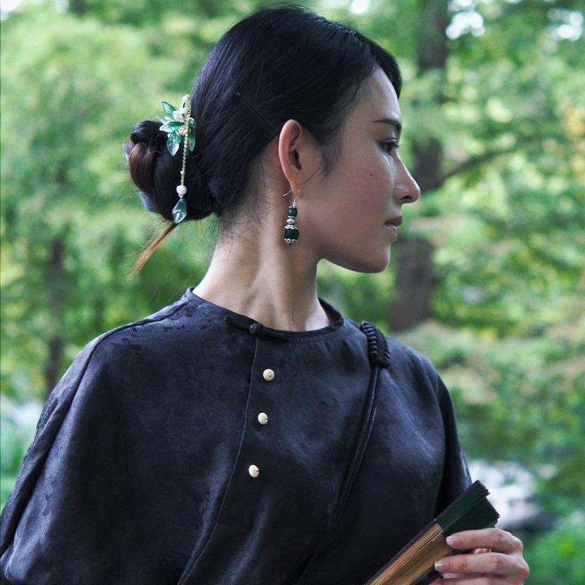 花间舞香云纱