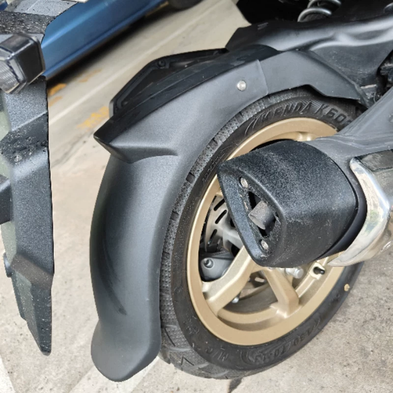 Suitable for Sanyang Husky ADV150 post -muddy board extended mud panel rear wheel baffle back mud tile